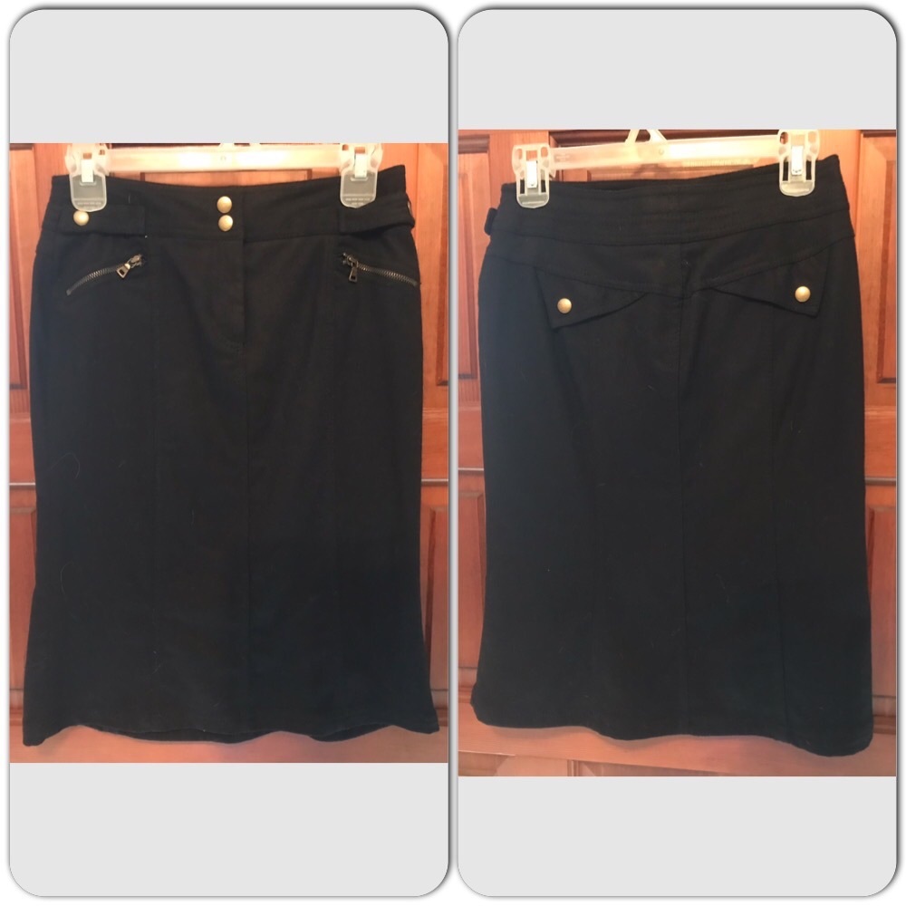 EXPRESS BLACK SKIRT SIZE 0 WAIST 28” LENGTH 22”